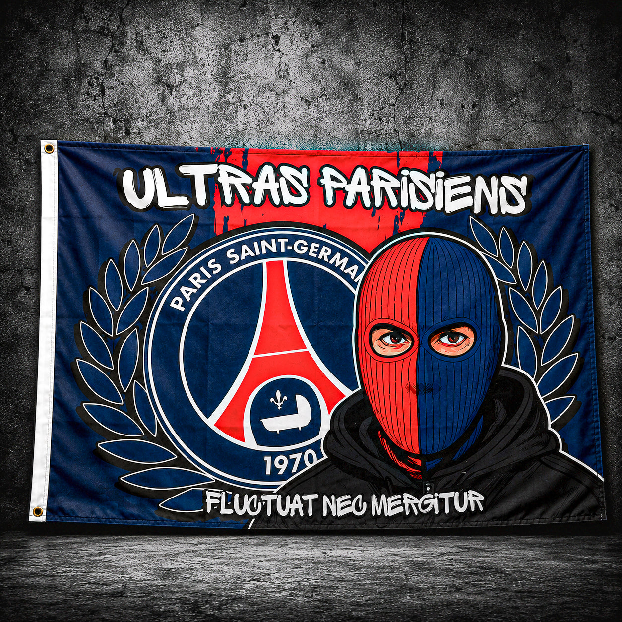 Drapeau Ultras Parisiens